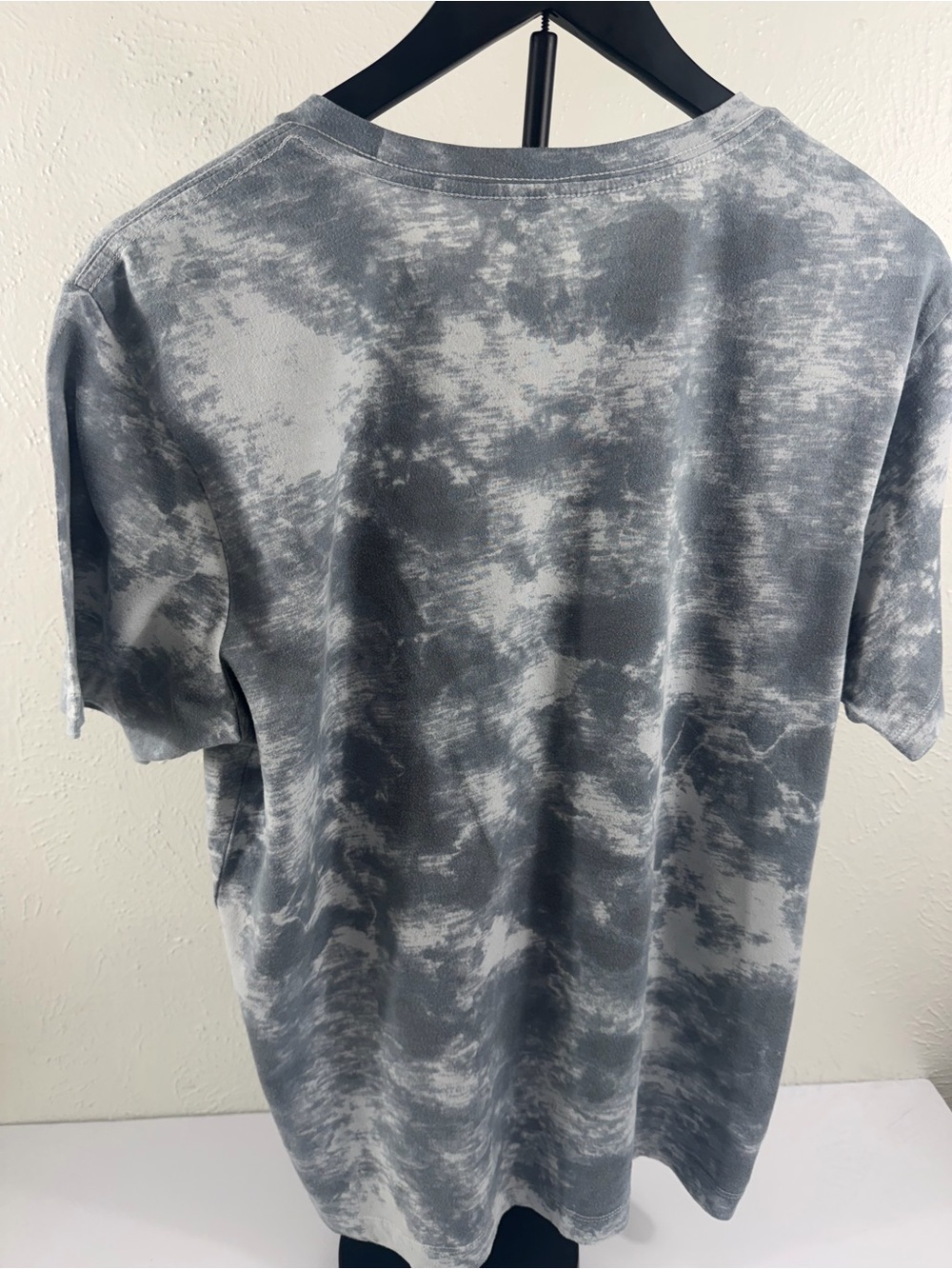 Pure Barre Gray Tie Dye Logo T-Shirt Unisex Size M - Picture 3 of 12